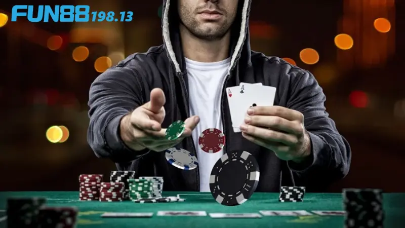 Thủ thuật nắm chắc phần thắng khi chơi game Poker Fun88 